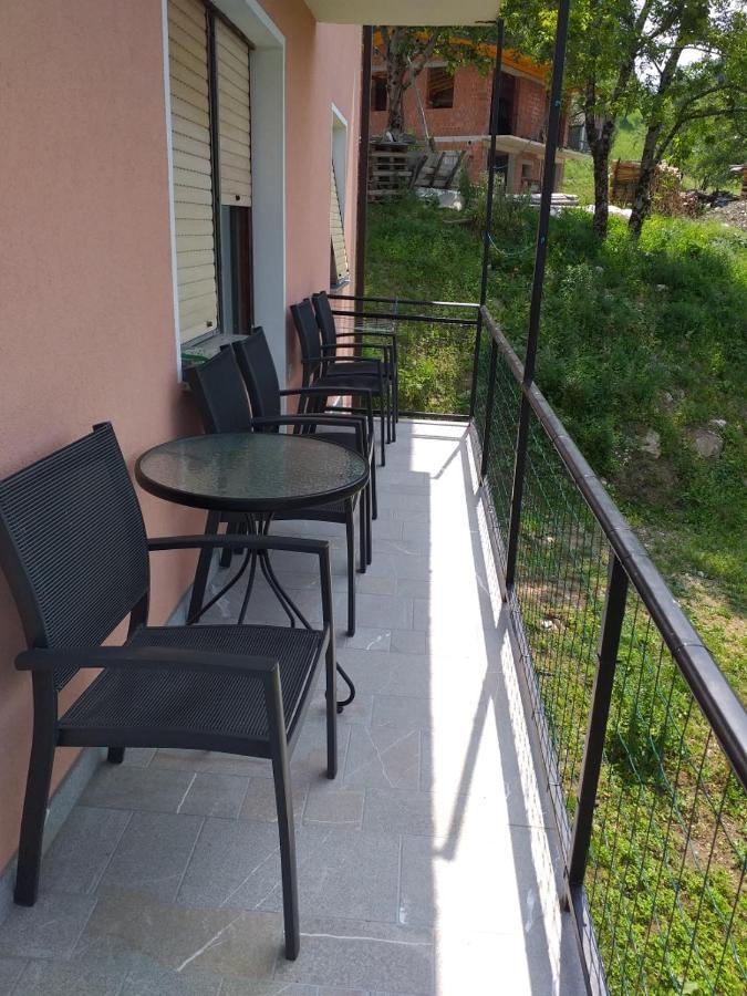 Apartmaji Ursic Кобарід Екстер'єр фото