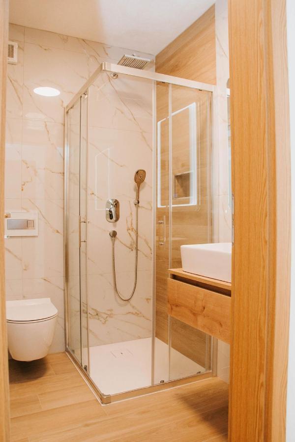Apartmaji Ursic Кобарід Екстер'єр фото