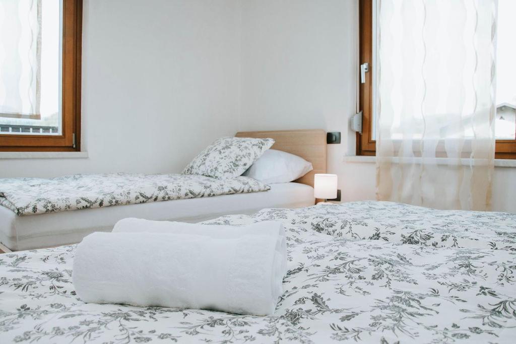 Apartmaji Ursic Кобарід Екстер'єр фото
